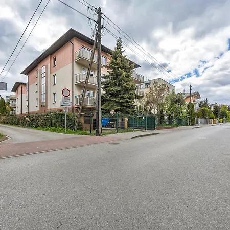 Ochota - Parking, Terrace - By Rentujemy Apartamento Varsóvia