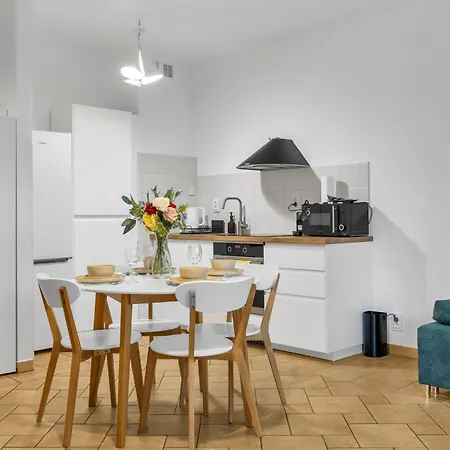 Ochota - Parking, Terrace - By Rentujemy Apartamento *